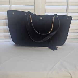 Black Handbag with Tassel